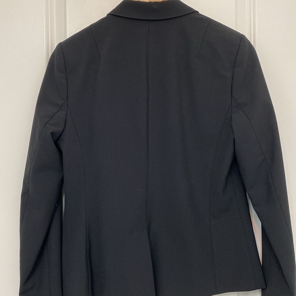 Banana Republic Classic-Fit Washable Italian Wool-Blend Blazer Black 4 - Picture 5 of 8